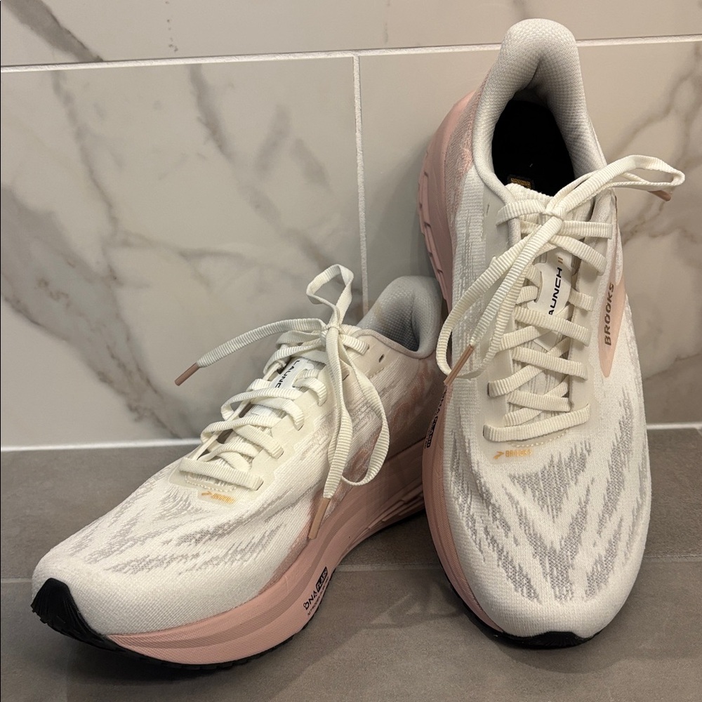 Brooks Women's Launch 11 White and Pink Sneakers
